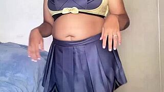 curvy ebony varesa preps her huge ass for genshin cosplay con