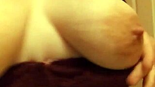 hey wanna see my huge 44dd tits jiggle around? 🔥🍈