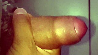 WHAT A TASTY CUCKOLD GOZADA FROM OLD HUSBAND CLOSE-UP!