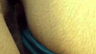 Hot Indian babe spreads tight pussy for outdoor devar pounding