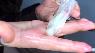 wow i caught like 40 massive cumshots from my cute girlfriend in the dorm