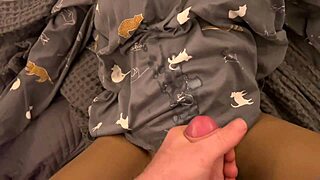 MASKED VILLAIN POUNDS HALLOWEEN SEX DOLL HARD