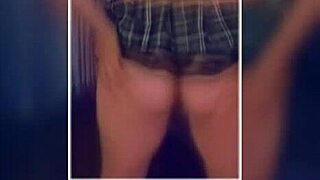 quiero que me hagas tu puta colegiala pidiendo verga hasta el creampie final