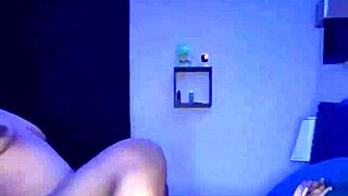 Lesbian ebony bbw girlfriend tribbing ride on my huge curvy friend!