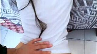 Student morra kneels for full amateur verga in casero clip