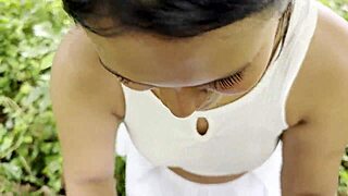 hermanastra begs for mango but ends up swallowing hot creamy leche