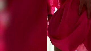 Sunny lane shakes huge ass big clit pussy twerking solo