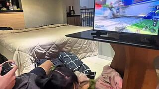 Skinny Brazilian Amberzinha Gives Perfect Blowjob During Call of Duty