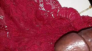 this caribbean ebony mature moans loud jerking off her wet pussy close up