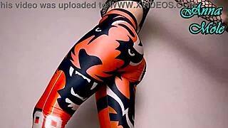 pawg spanks huge ass in spandex then rides ribbed dildo hard