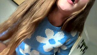 Little step daughter gives her pussy to old man in pov