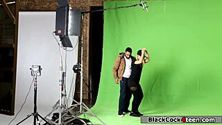 horny fan sucks her idols black cock