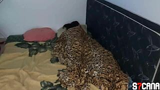 novinha deitada e transei gostoso com ela