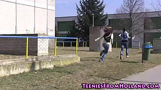 petite teen 18+ les snatch