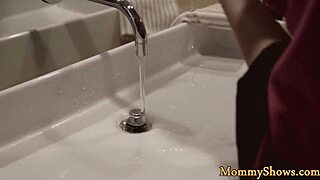 dyke milf strapon fucking her stepdaughters in group