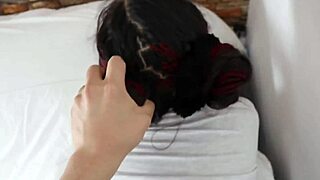 primer sexo anal con hermanastro y creampie