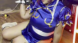 Chubby Chun-Li cosplay photoshoot reveals thick curves