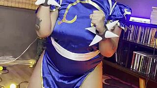 Chubby Chun-Li cosplay photoshoot reveals thick curves