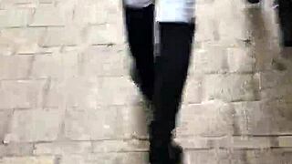 teen ass walk spy cam 1