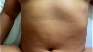 Hot Desi Babe Viral Video In Bathroom
