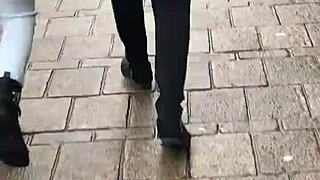 teen ass walk spy cam 1