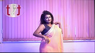 indian beauty in gorgeous saree at fashion fiesta