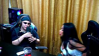 fingering blowjob and rimming with slutty blonde