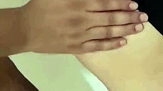 سكس عربي ديوث يصور زوجته