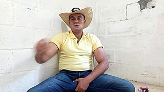 YURI GAUCHO AGROBOY SUPER DOTADO ESGUICHANDO PORRA