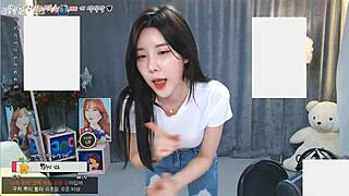 Korean girl dances with big boobs