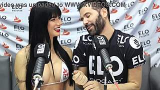 yenifer chacon chokes on a banana so good