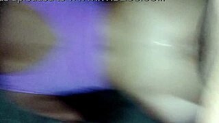 Carnaval rio de janeiro brasil conheci a loira de bunda grande na festa e levei pra airbnb ela fez tudo deu o cu sem lubrificante e sem camisinha gemeu muito brasileira cariosa � muito safada 😈