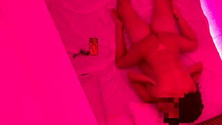 rainha hotwife uma casada muito gostosa brasileira em mais uma aventura. casada safada sai sem o marido arruma um amante pauzudo e fode com o macho e manda o video para o marido corno manso