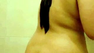 Meria Lia shower pov and sexy roommate fun