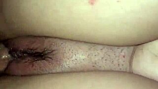 Boceta Insaciável de Prostituta Selvagem Anseia Orgasmos Intensos Toda Vez