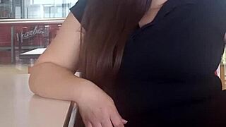 Ups! Zła dziurka dla MILF-ów z galerii w analu