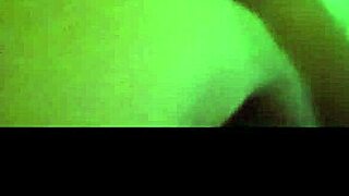 Vuoi provare footjob e leccata figa con vibratore?