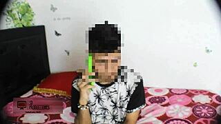 Just sa till min styvsyster att komma och få sig fylld med sperma.