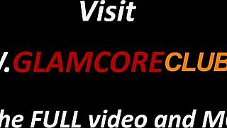 Star euro glam cu țâțe mari e futută adânc în poziția misionar