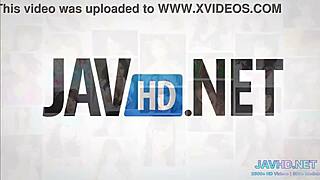 Chaudes Asiatiques en bas avec jambes sexy