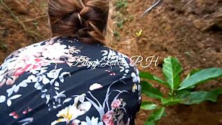 Skandal Pinay dengan aksi jalanan panas ditangkap kamera