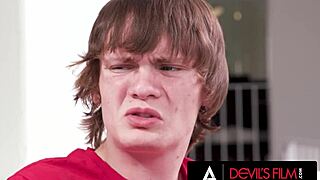 لورين فيليبس، ميلف زنجية زوجة أب، تشتهي الشرج من ديفيلز فيلم