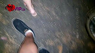 Cristina Almeidas Publieke Dogging Avontuur Op Het Bruiloftsplein