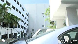 Joven puta fresca recibe follada dura y sucia hardcore