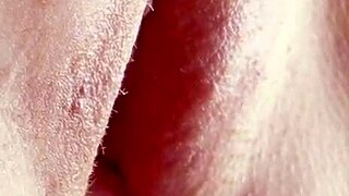 Yoğun orgazm için duyusal am yalama ve parmaklama yakın çekim