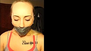 Rubia de 18+ Atada y Amordazada Mientras Hace Garganta Profunda en Cinta de Sexo Casera