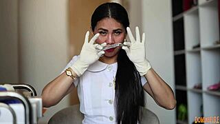 Fetish latexových rukavic ASMR s nezbednou sestrou