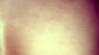 亚洲贱奴忍受BDSM小穴折磨