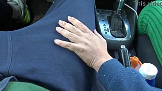 Matrigna, mi fai una sega per il mio 18esimo compleanno?