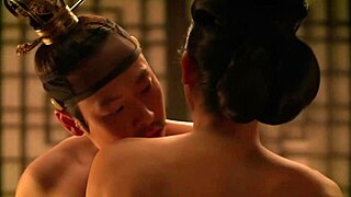 한국 영화가 격렬한 섹스 씬 세 번째로 펼쳐져